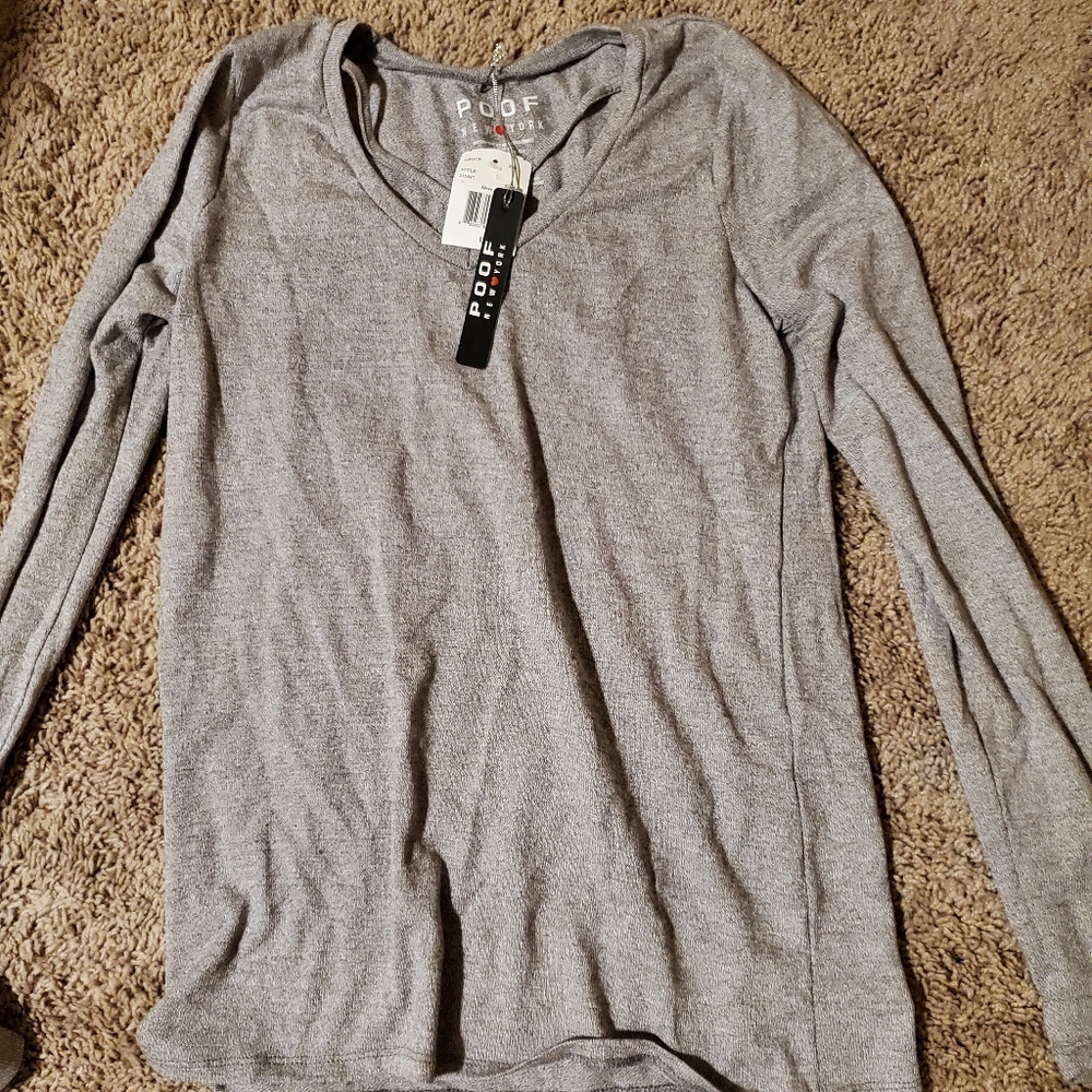 Grey stretchy long sleeve